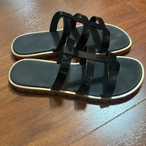 Melissa Path Slide - Picture 3 of 8